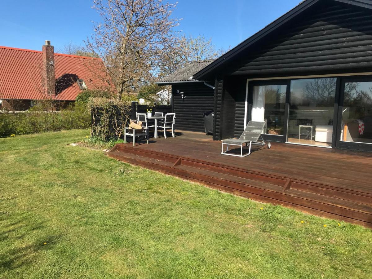 Dejlig sommerhus 150m fra privat strand Brenderup Eksteriør billede