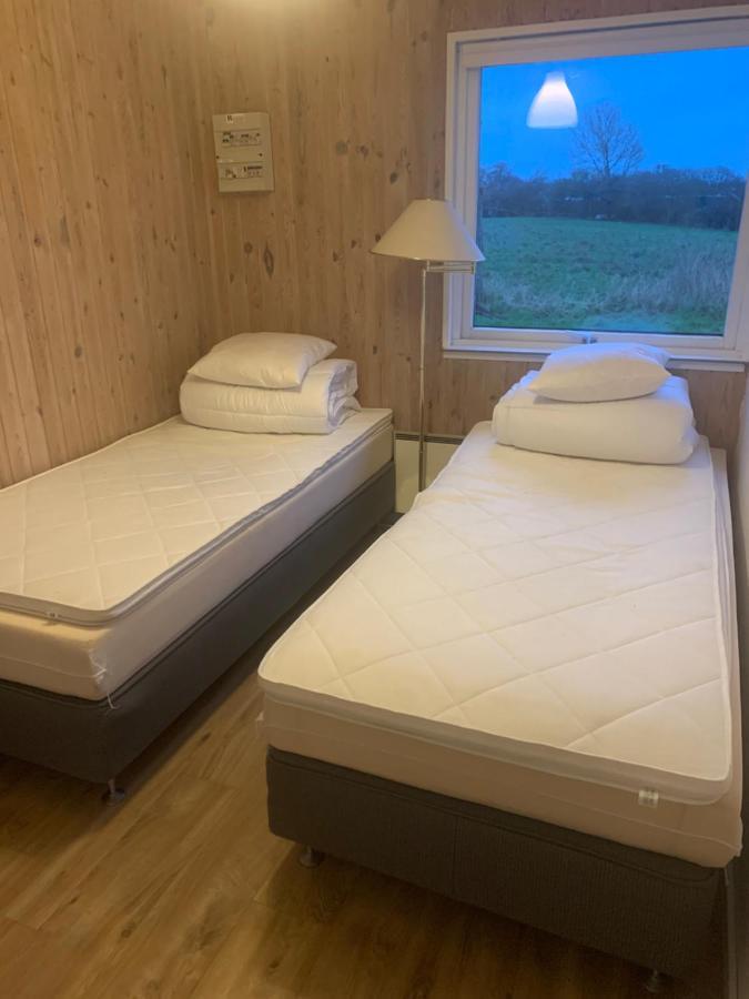 Dejlig sommerhus 150m fra privat strand Brenderup Eksteriør billede
